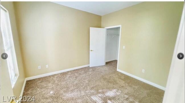 Building Photo - 45 Maleena Mesa St