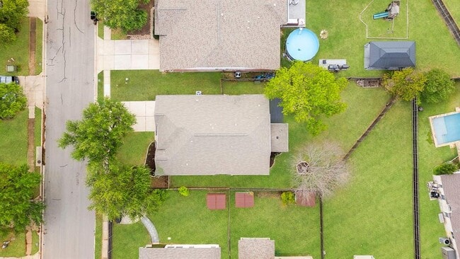 Building Photo - 3408 Campanella Dr