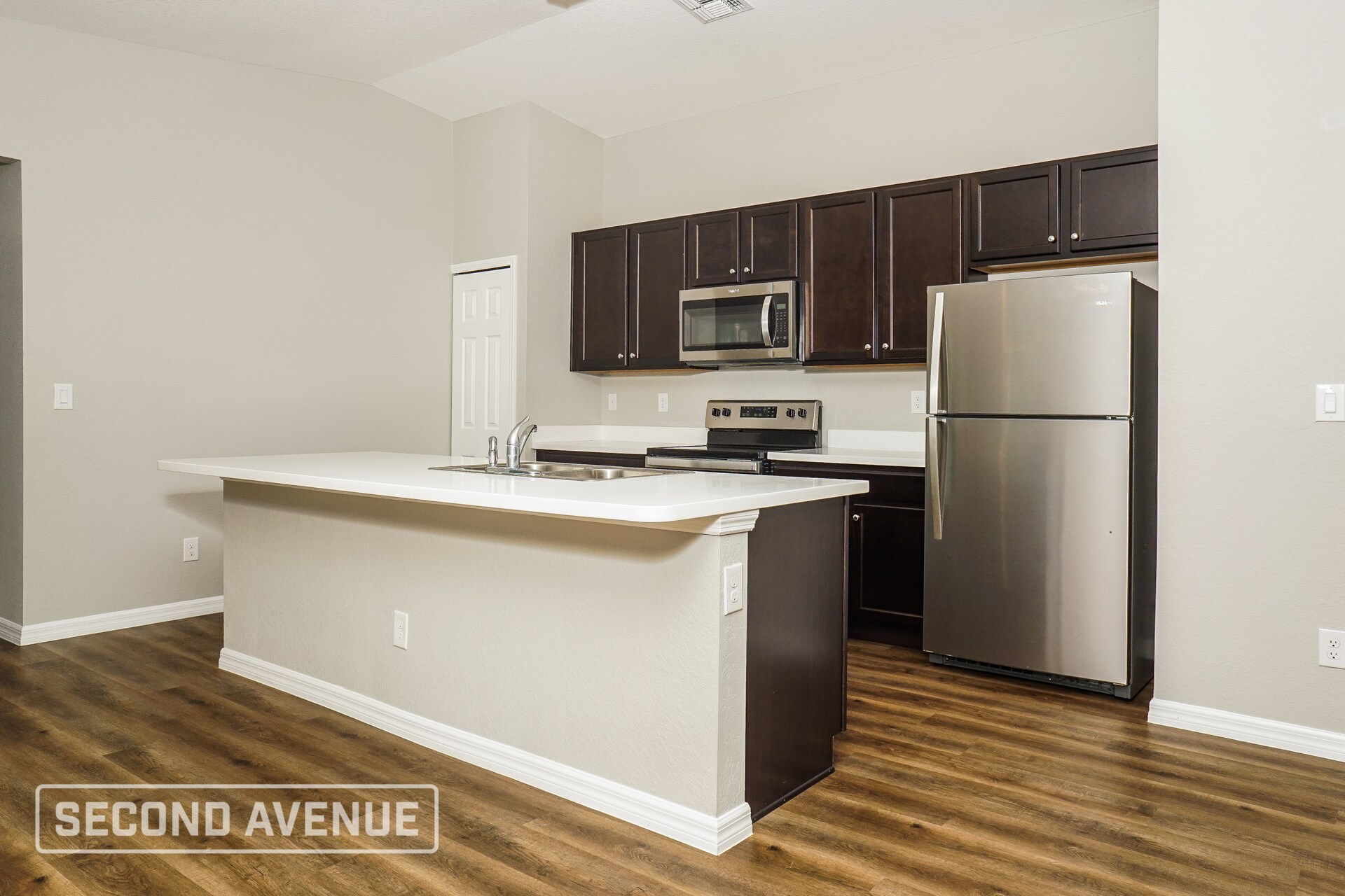 Building Photo - 105 Sherbourne St