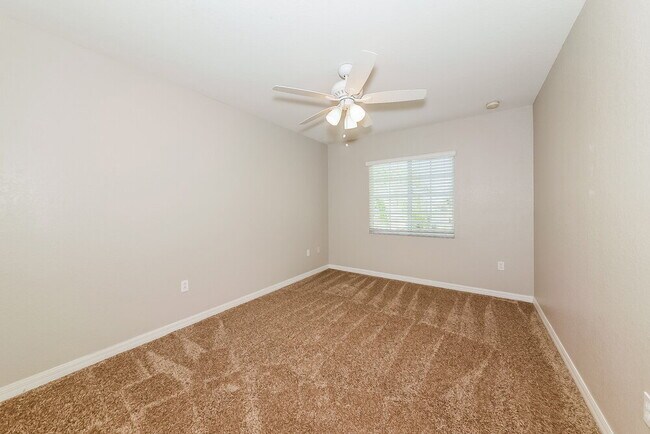 Building Photo - 7110 Chatum Light Run