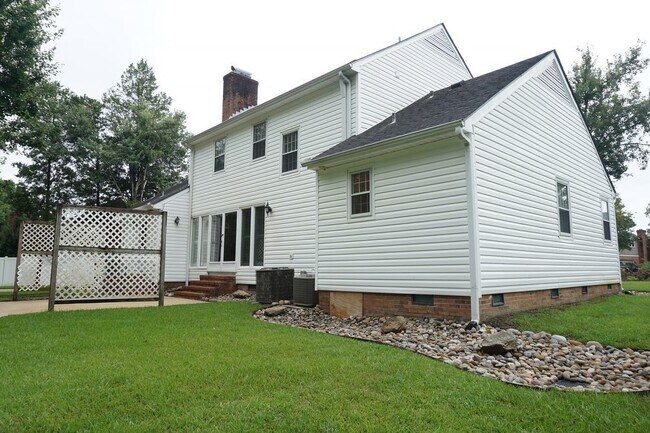 Building Photo - 4BR/4BA Home in Echo Farms!  $2,600/month ...