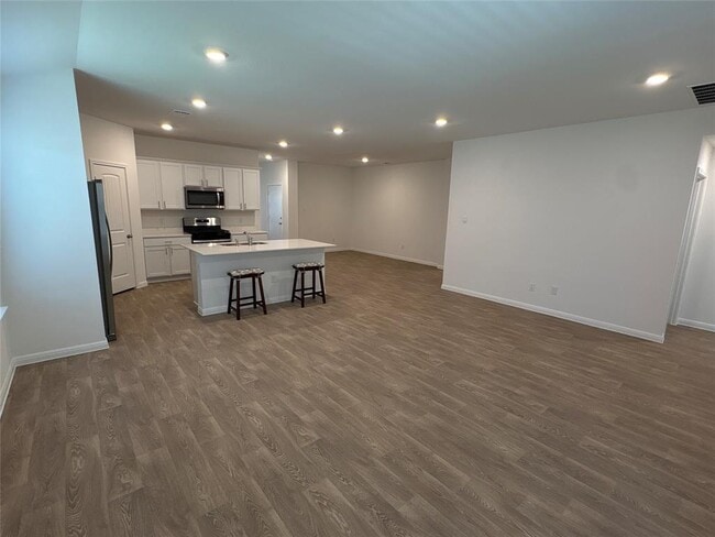 Building Photo - 175 Gazania Rd