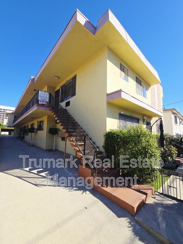 Building Photo - 4619 Lexington Ave