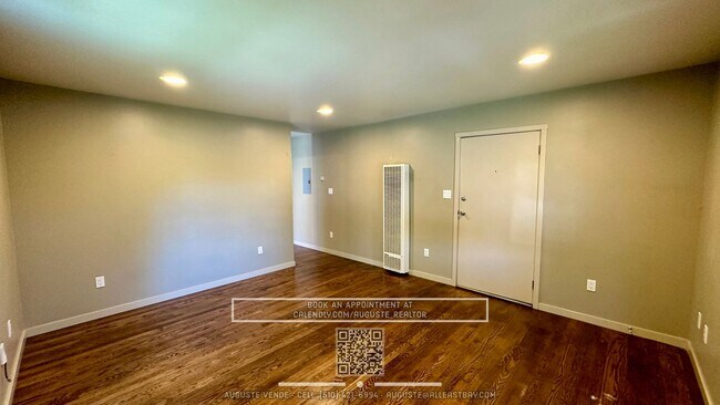 Building Photo - Temescal 2BR with Private Yard | Updated U...