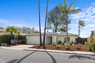Building Photo - 14186 Half Moon Bay Dr