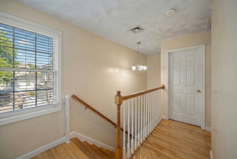 Building Photo - 75 Hagan St