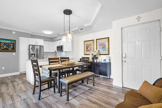 Building Photo - 6801 SW 44th St