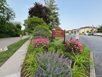 Building Photo - 21 Village Park Dr