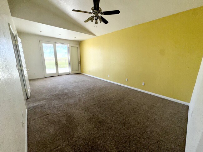 Building Photo - 20796 Village Pkwy