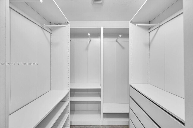 Building Photo - 488 NE 18th St