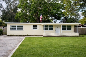 Building Photo - For Rent – 4 Bedroom Single Family Home in Pinellas Park, FL