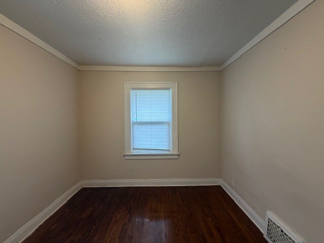 Building Photo - 1241 Bissell St
