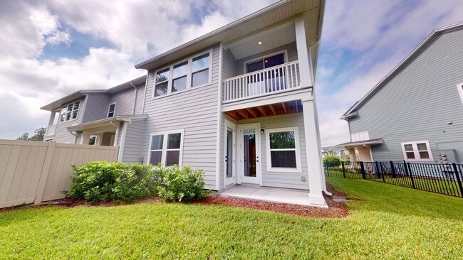 Building Photo - Stunning 3-Bedroom, 2.5-Bath Villa in The ...