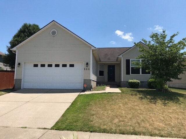 Primary Photo - 205 Fox Run Rd