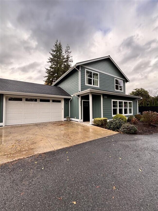 Building Photo - Kvernmo #4