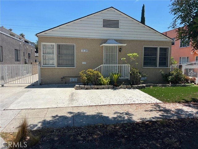 Primary Photo - 1324 Carlton Dr