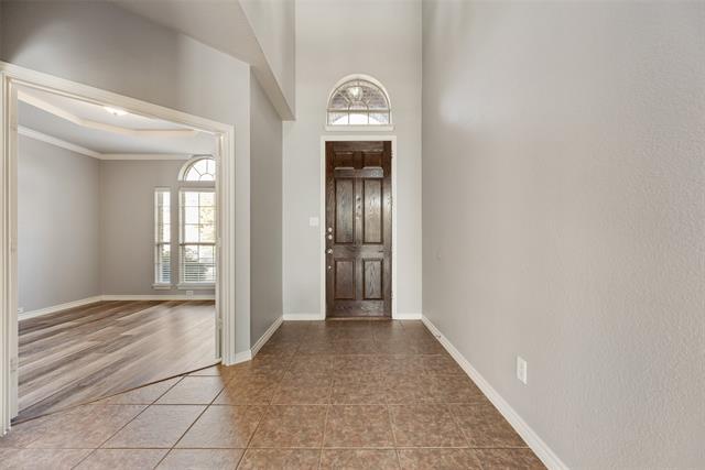 Building Photo - 213 Palomino Ct