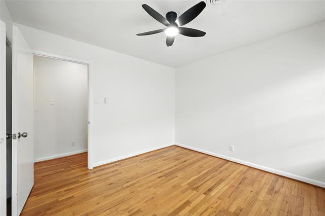 Building Photo - 304 N Bonham Dr