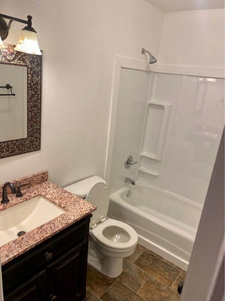 Building Photo - 157 Private Rd 2007