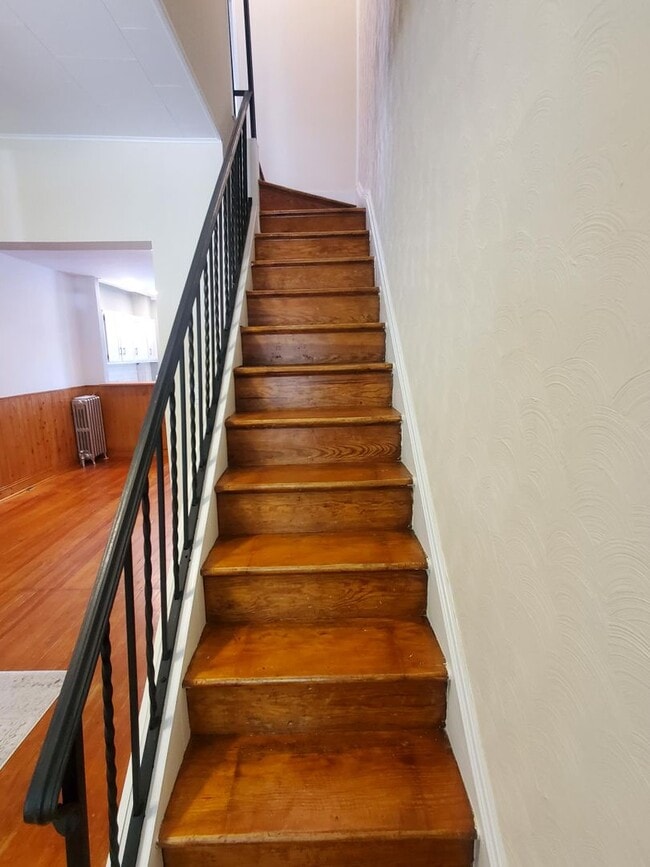 Building Photo - Charming 2 BR/1BA townhome in historic Hampden