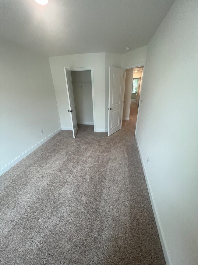 Building Photo - 6336 Lady Eliza Ln