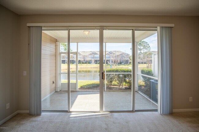 Building Photo - 13292 Stone Pond Dr