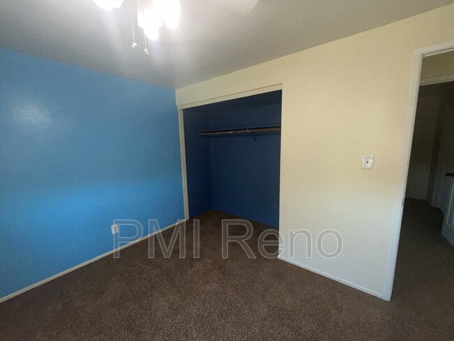 Building Photo - 2856 Waterfield Dr