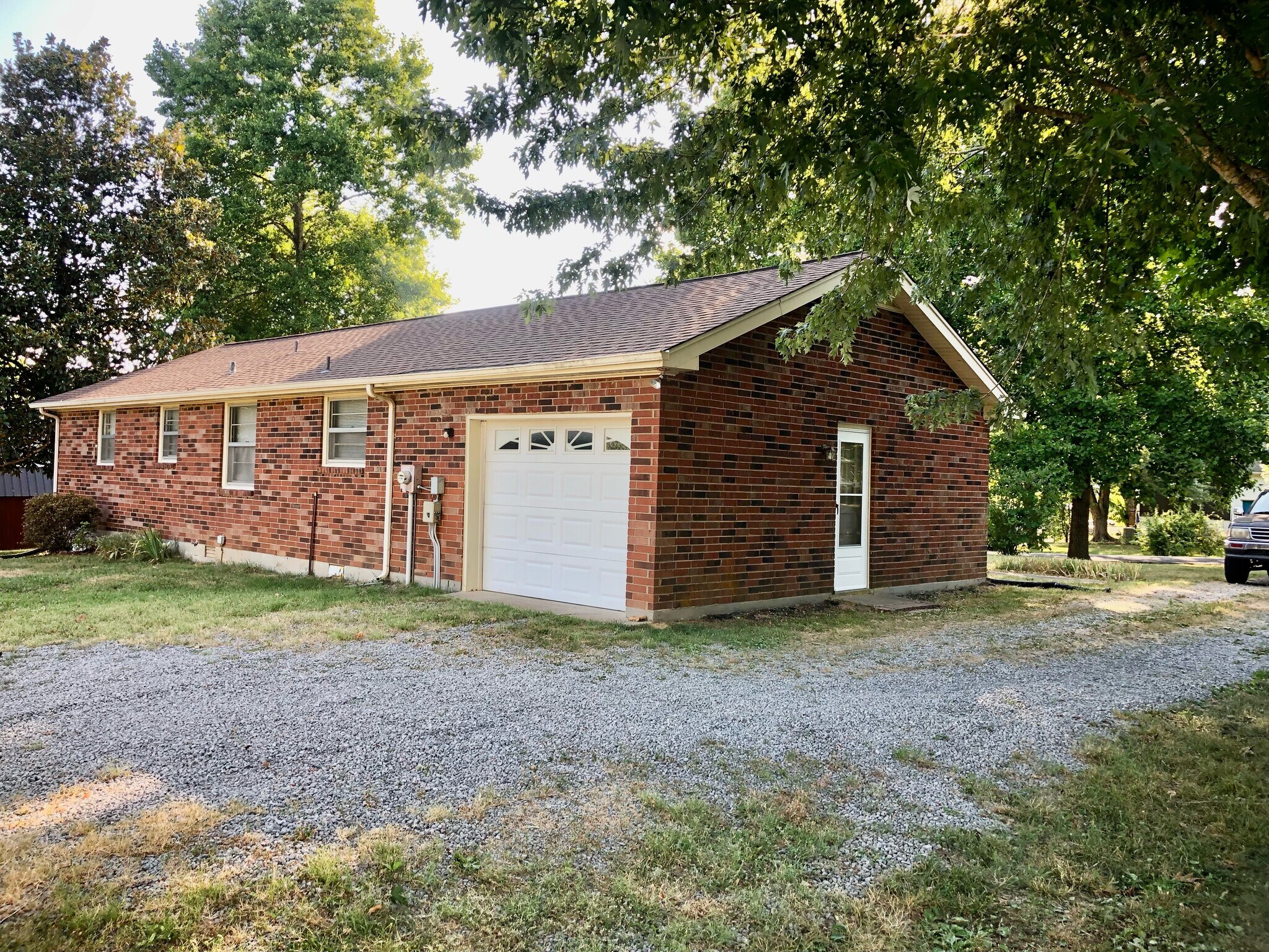 Back - 2303 Bradley St