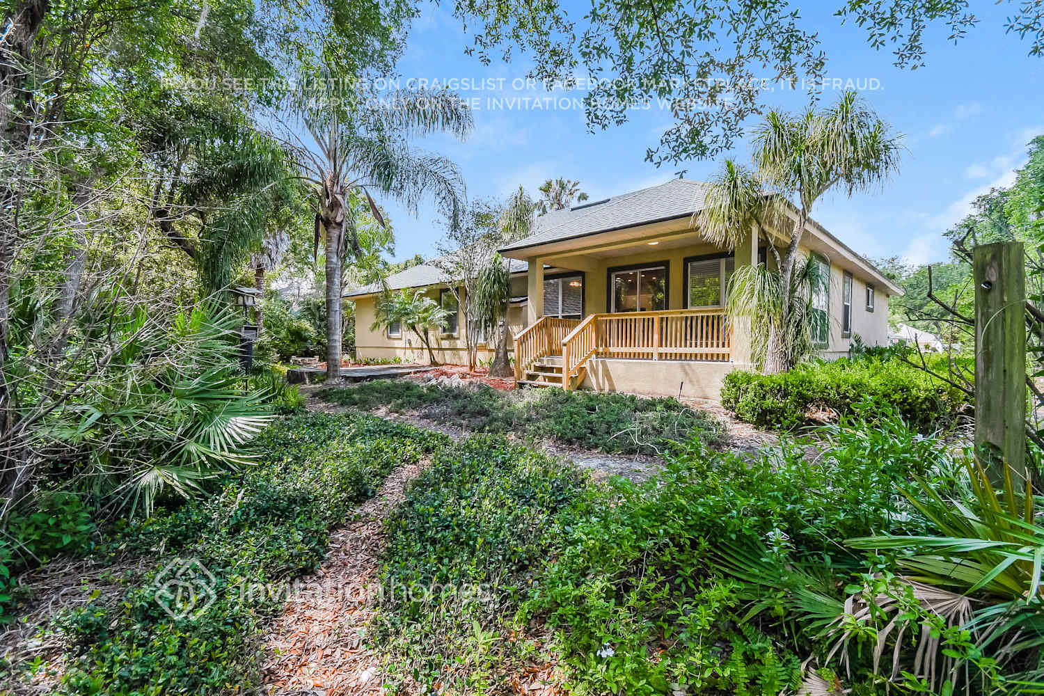 Building Photo - 420 Heather Park Ln