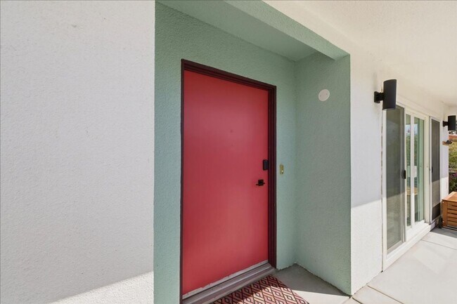 Building Photo - 3 bed / 2 Bath Mid-Century Home with Two-Car Garage, Soaking Pool and Manicured Backyard!