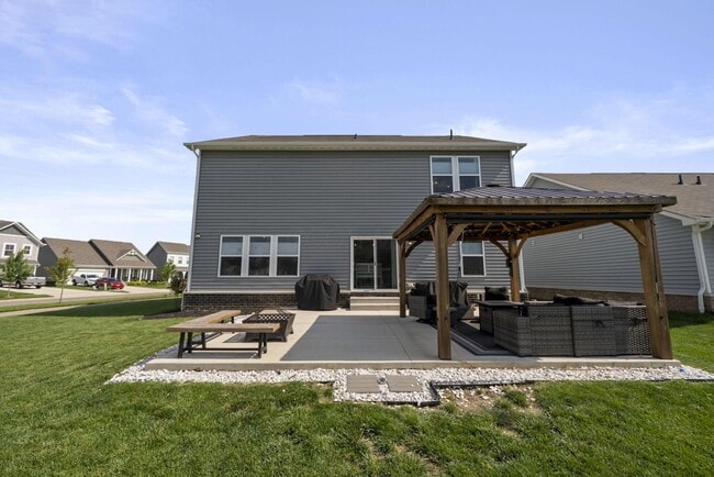 Building Photo - 1059 Honeycomb Ln