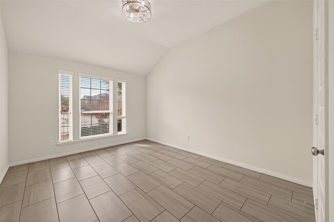 Building Photo - 17506 Waeback Dr