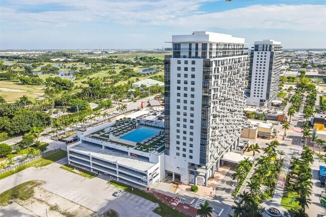 Building Photo - 5252 NW 85th Ave