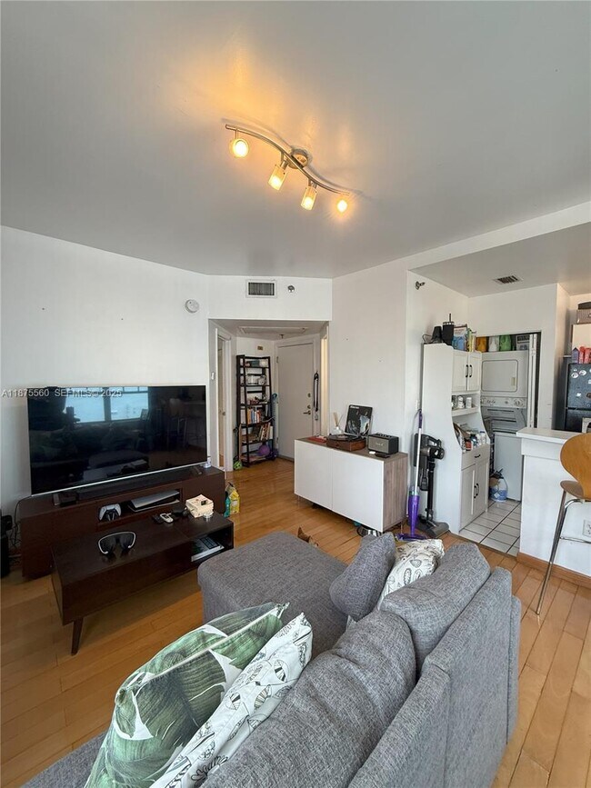 Building Photo - 1255 Pennsylvania Ave