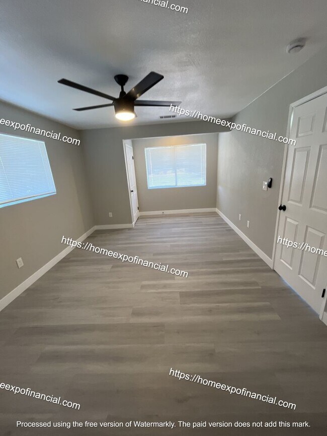 Building Photo - Nice Home For Rent