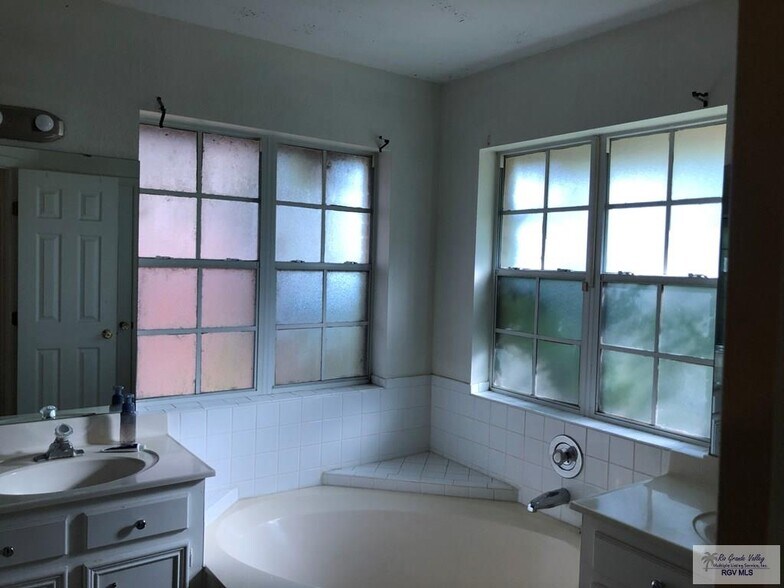 Building Photo - 2710 Tranquil Trl