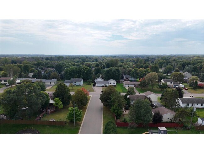 Building Photo - 3305 200th St W