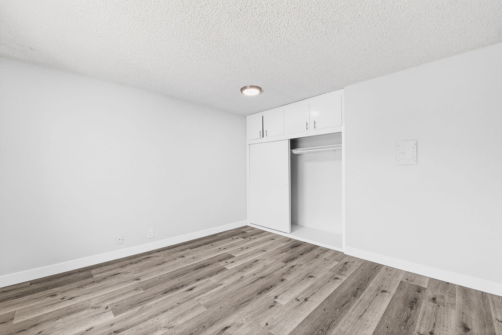 Building Photo - 3525 2nd St
