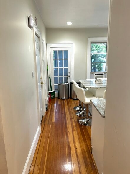 Building Photo - 51 Hazelton St