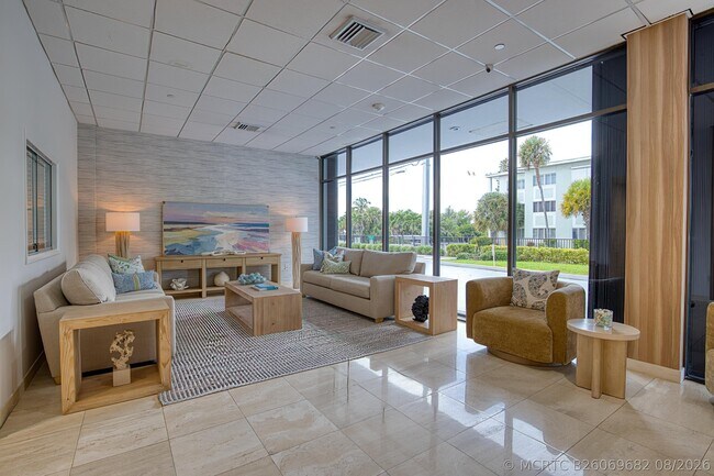 Building Photo - 1401 S Ocean Blvd