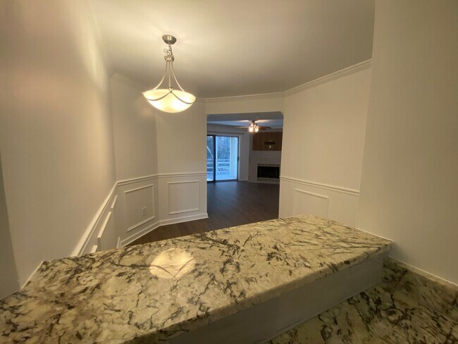 Building Photo - Broad River Township