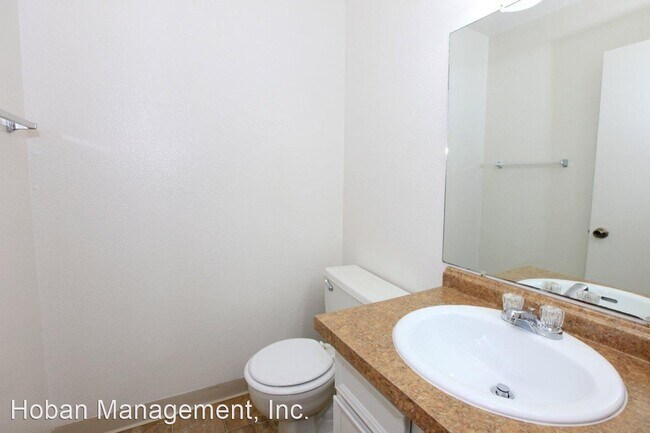 Building Photo - 171 N 1st St