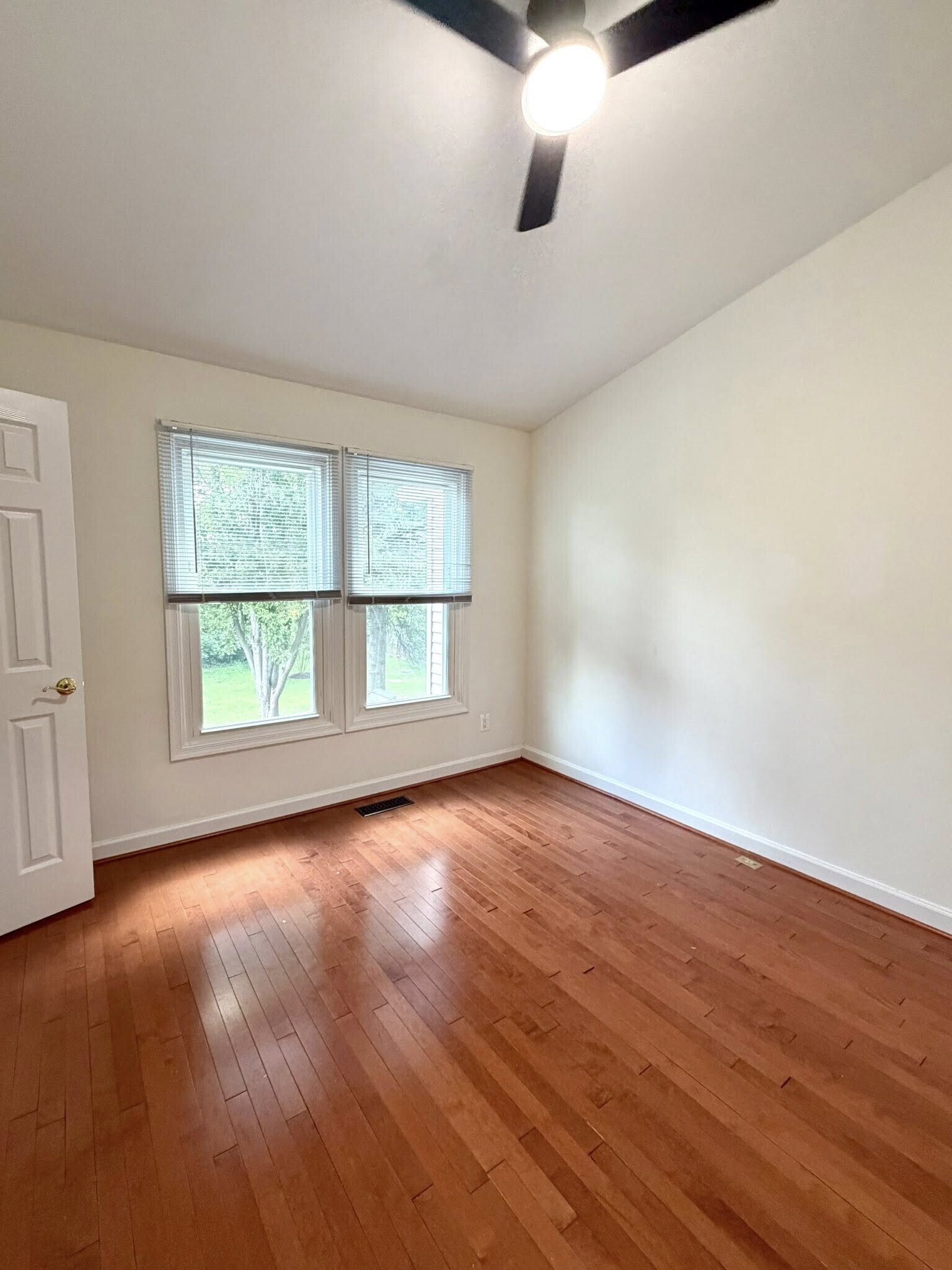 Building Photo - 21282 Hedgerow Ter