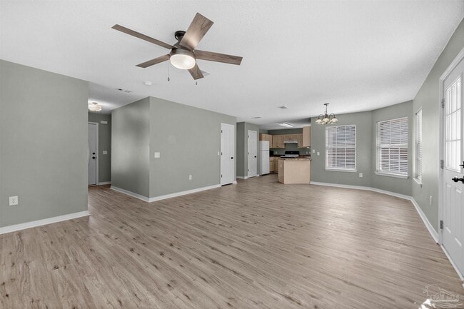 Building Photo - 6707 Cedar Ridge Cir