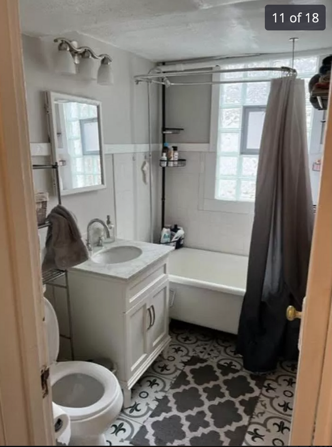 Restored clawfoot tub - 1524 Washington St