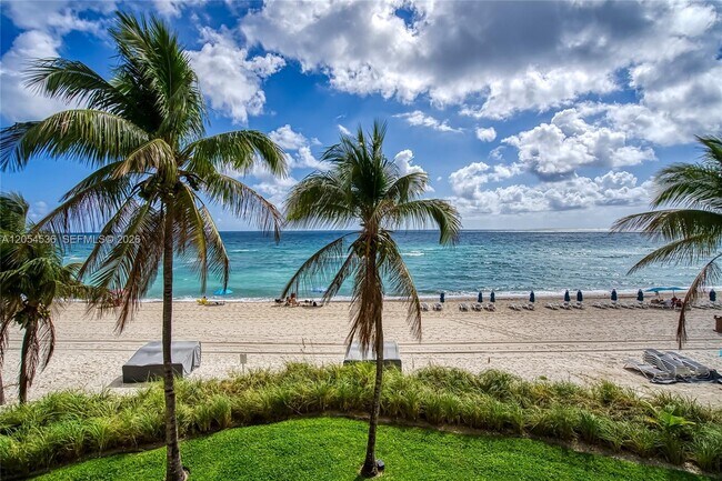 Building Photo - 19111 Collins Ave