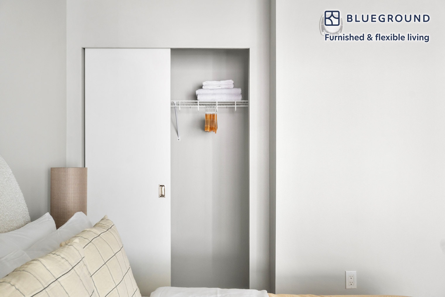 Building Photo - 2222 15th Ave W