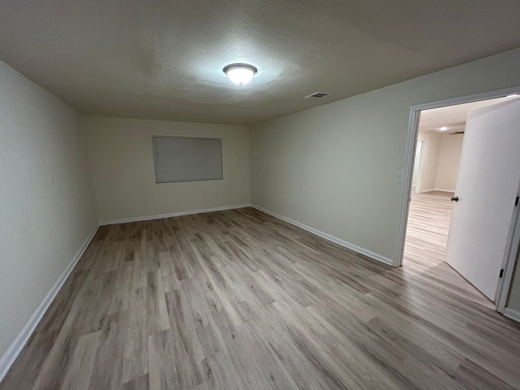 Building Photo - 235 Hwy 90 E