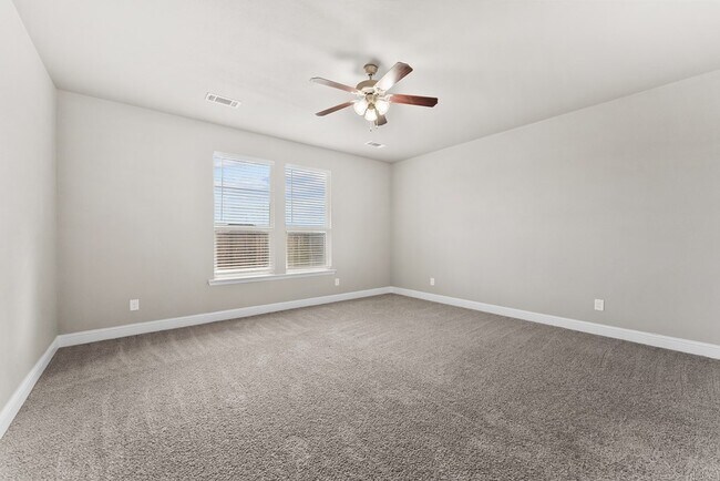 Building Photo - 6020 Sunny Stone Dr