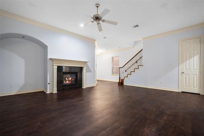 Building Photo - 1518 Olive Park